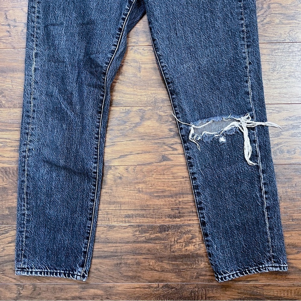 Madewell • The Perfect Vintage Jean in Roxstone Wash: Knee-Rip Edition black - Picture 9 of 12